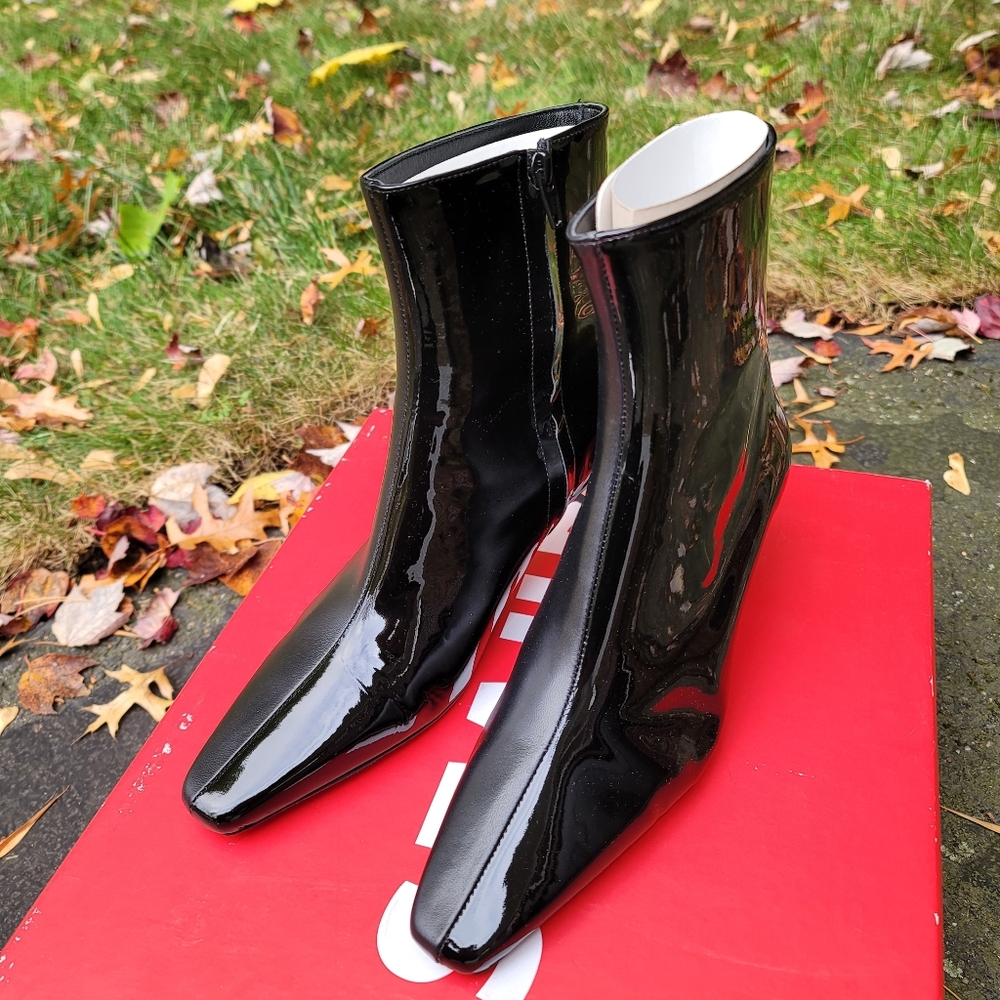 Staud Wally Ankle Boots Patent Black Leather Size 37 NWB